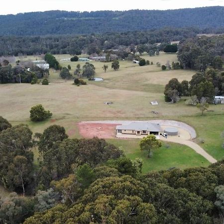 Tolmie Villa 30 Min From Mt Buller Barwite Exterior photo